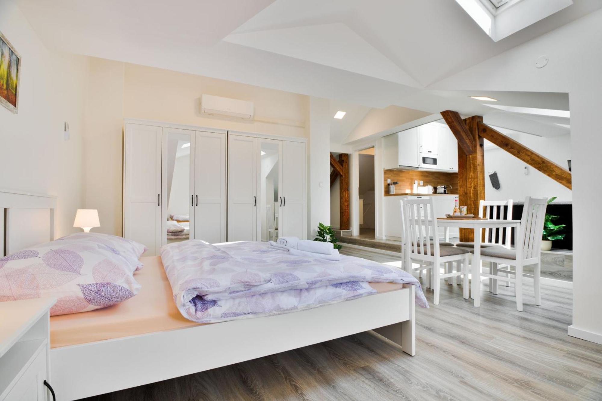 Apartmany Дечин Екстериор снимка
