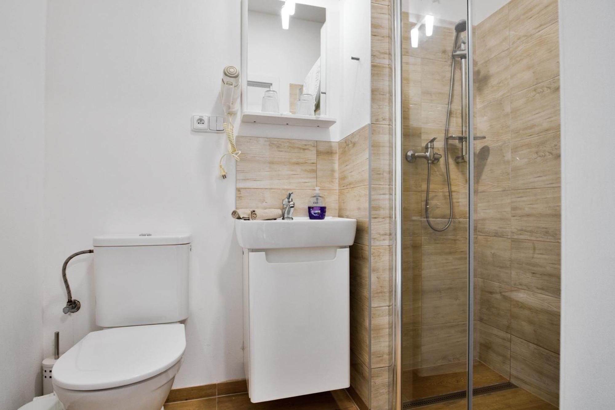 Apartmany Дечин Екстериор снимка