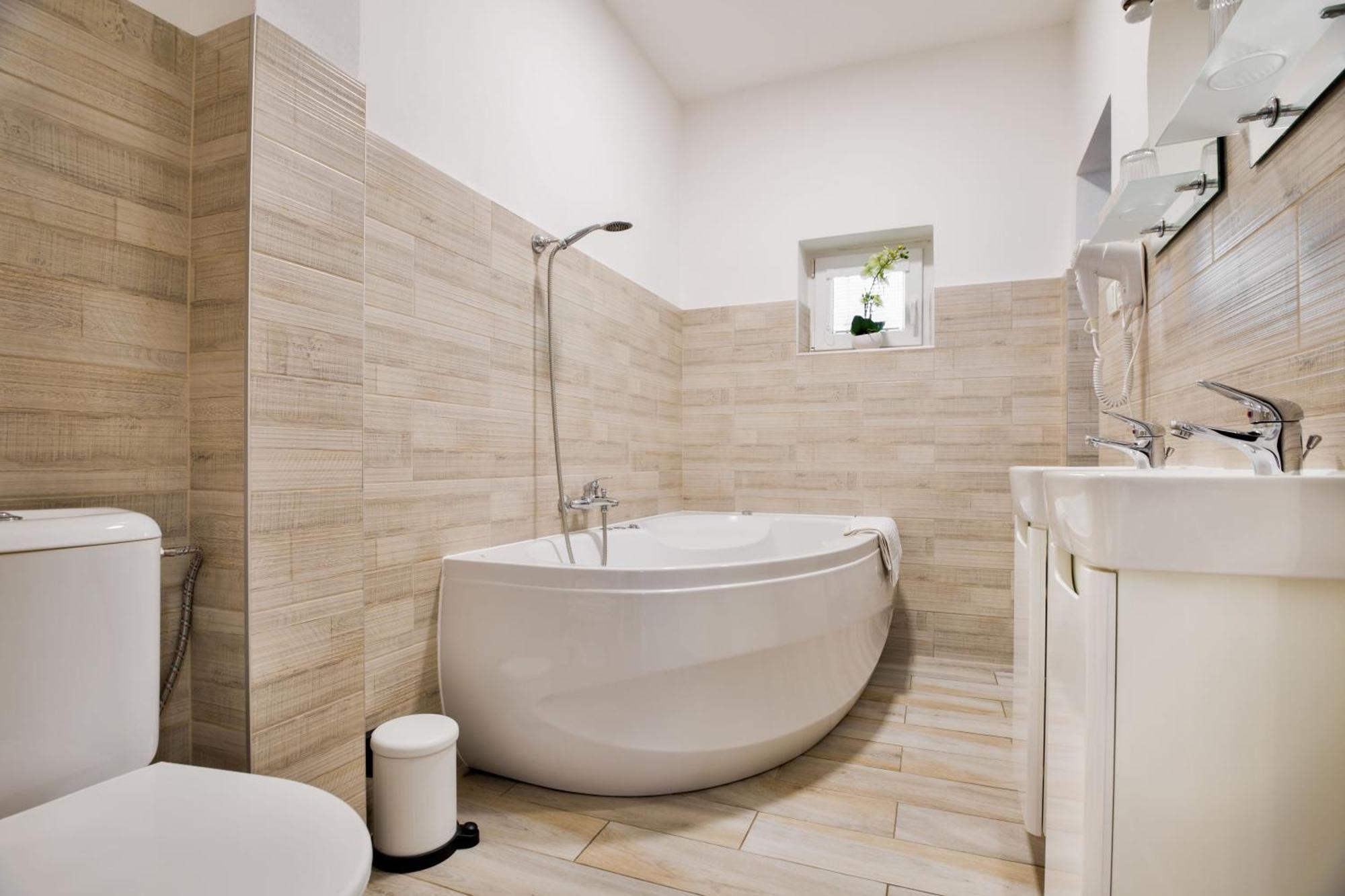Apartmany Дечин Екстериор снимка