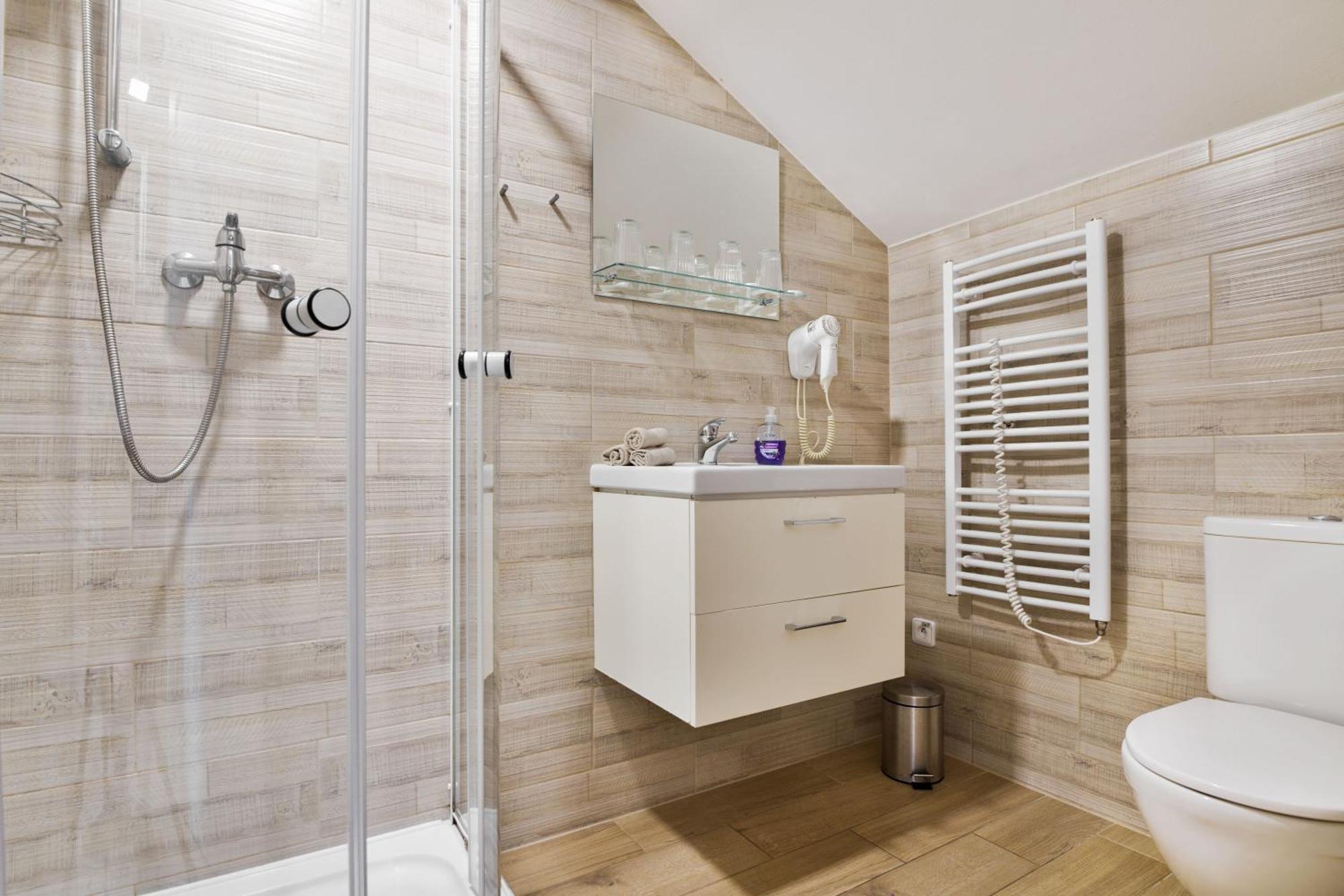 Apartmany Дечин Екстериор снимка