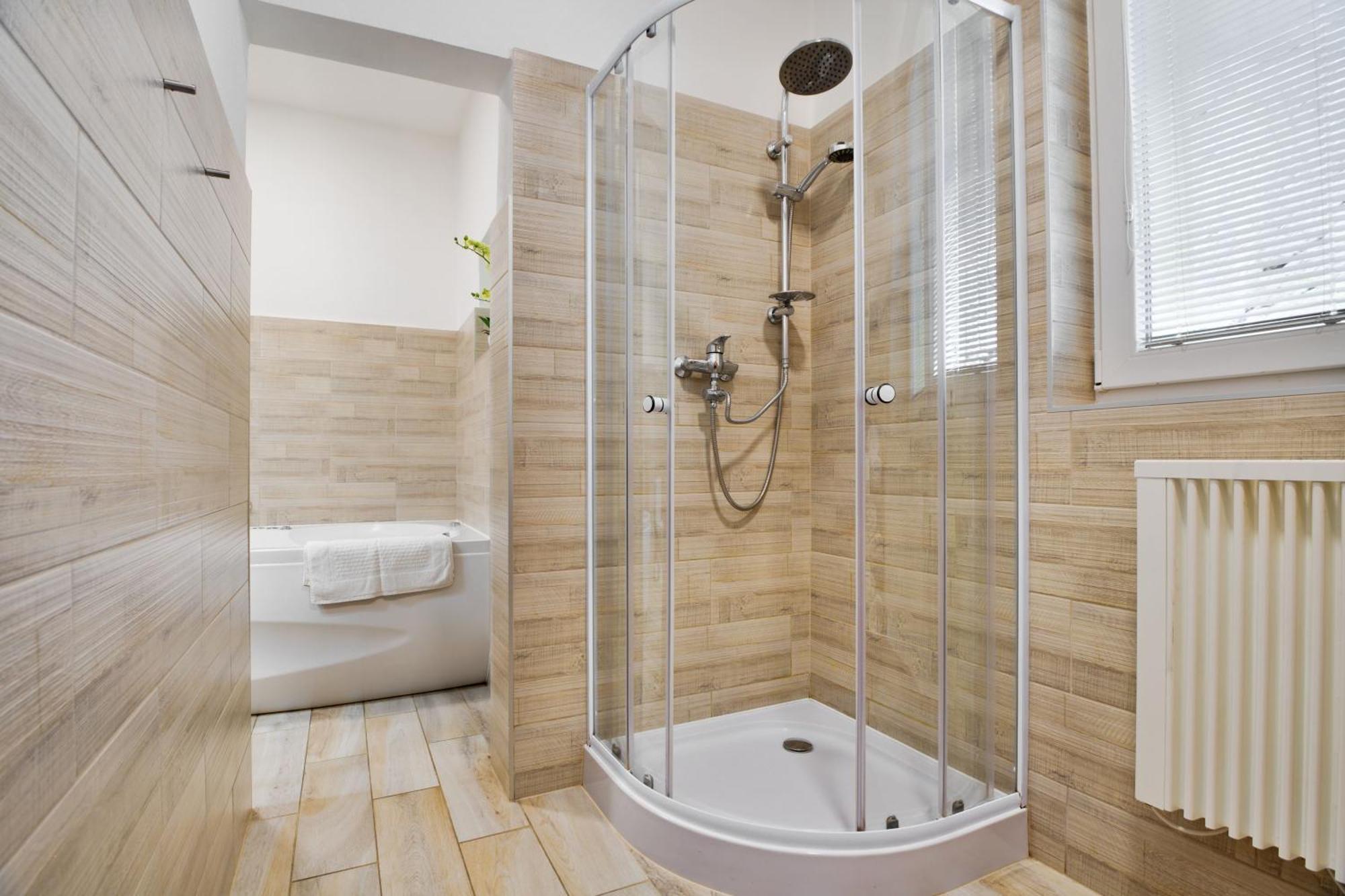 Apartmany Дечин Екстериор снимка