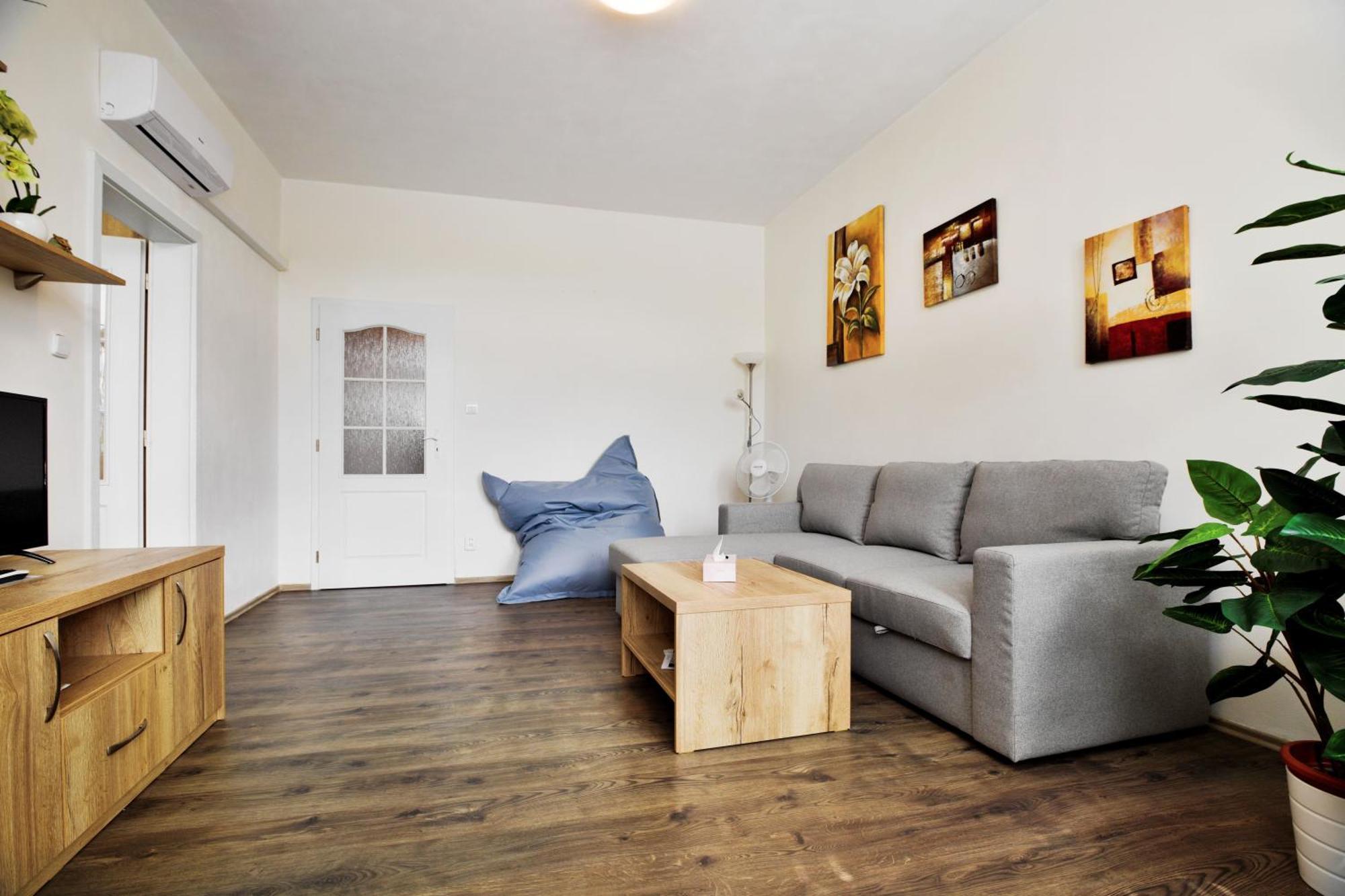 Apartmany Дечин Екстериор снимка