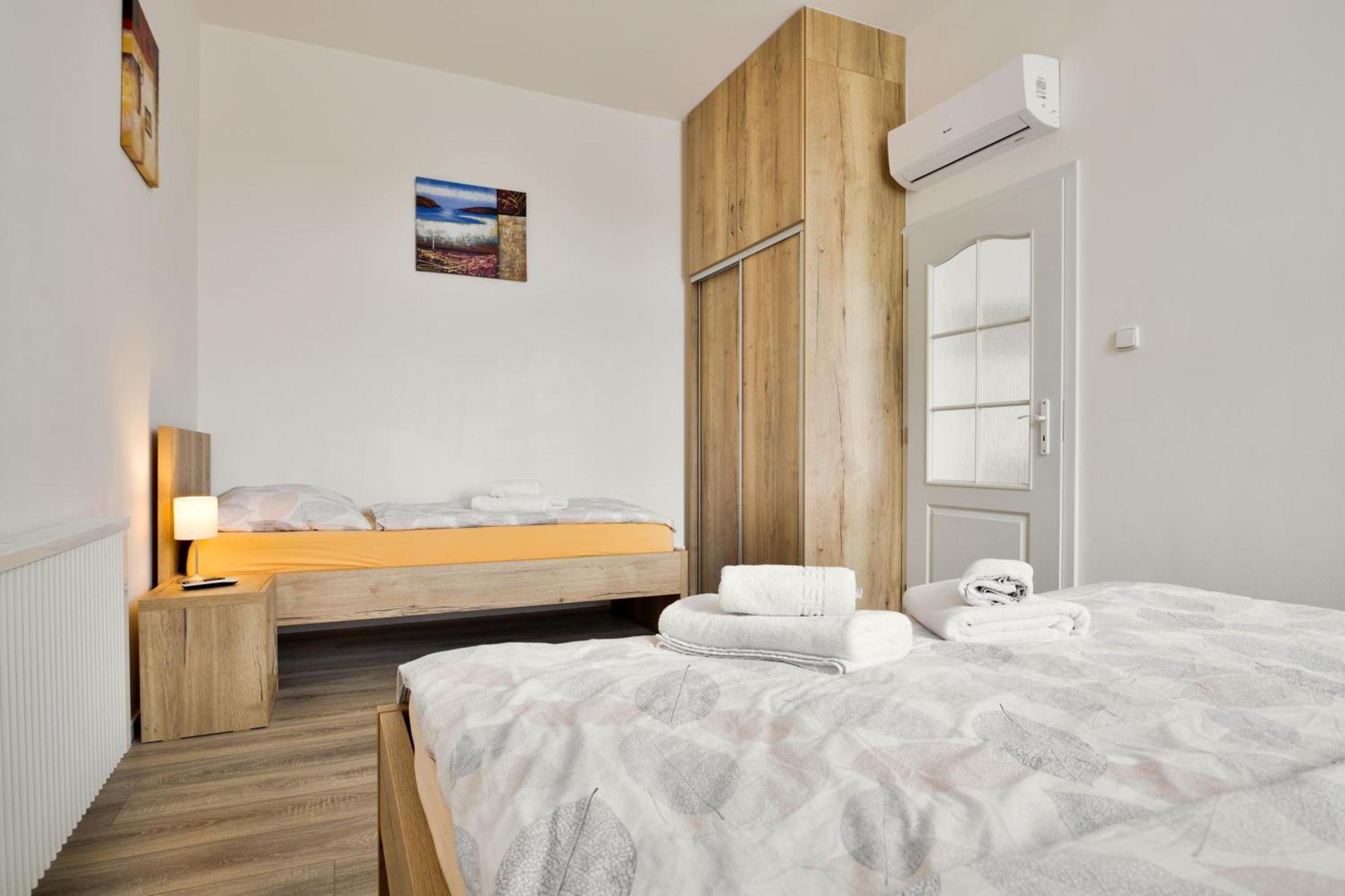 Apartmany Дечин Екстериор снимка