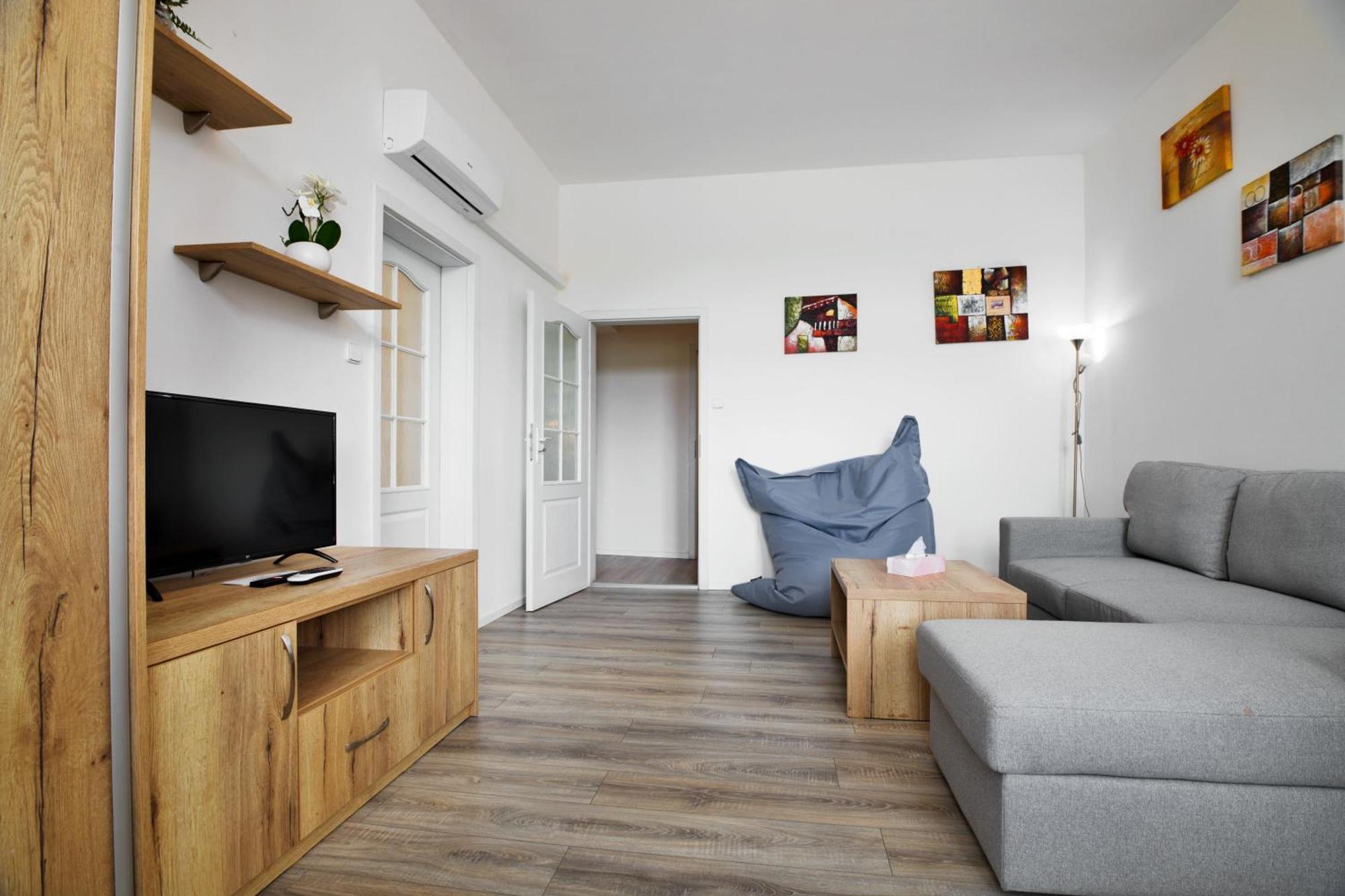 Apartmany Дечин Екстериор снимка