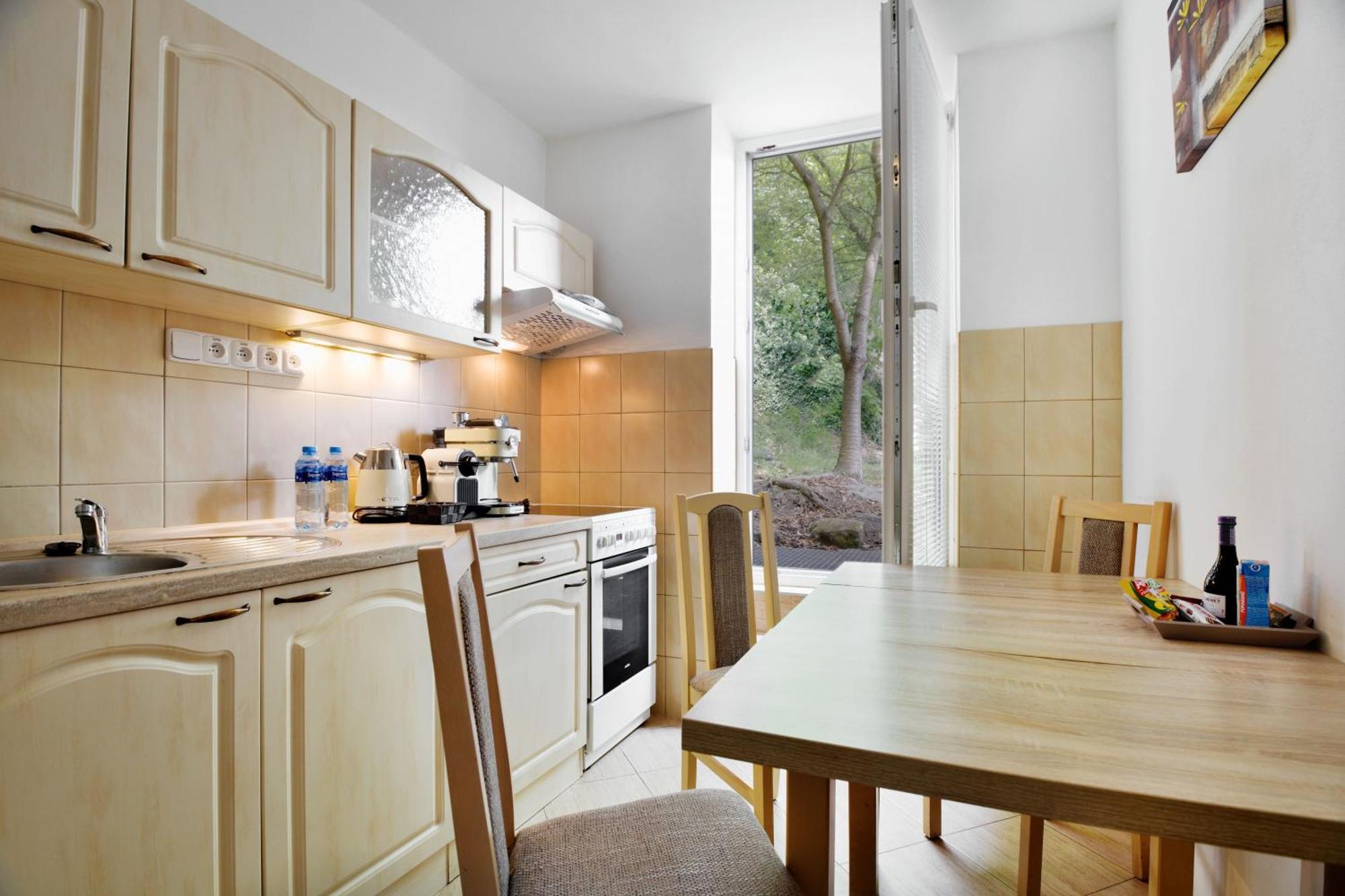 Apartmany Дечин Екстериор снимка